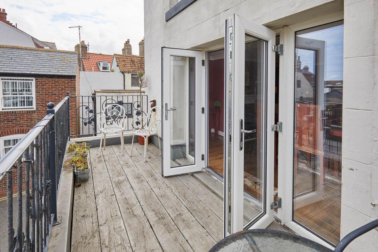 Host & Stay - One Mulgrave Place Whitby Exterior photo